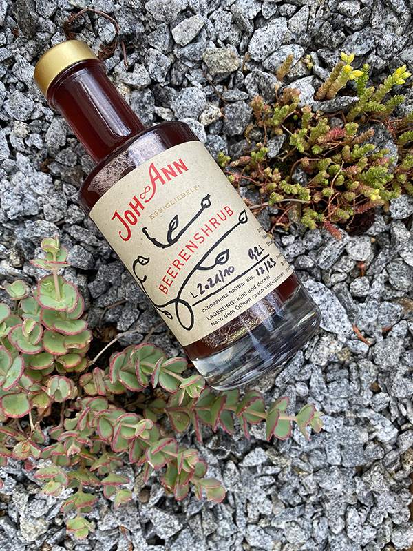 Joh&Ann_Essigliebelei_Beerenshrub